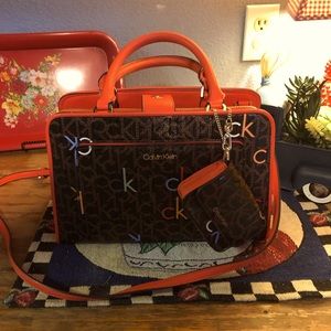 Calvin Klein Satchel/Crossbody/With Pouch